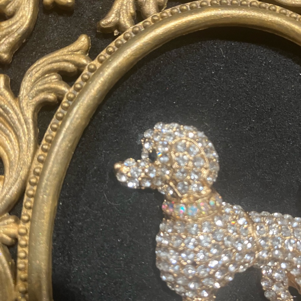 JEWELRY ART IN VINTAGE ITALIAN METALLIC FRAME. UNIQUE Perfect for poodle lovers - Picture 4 of 8